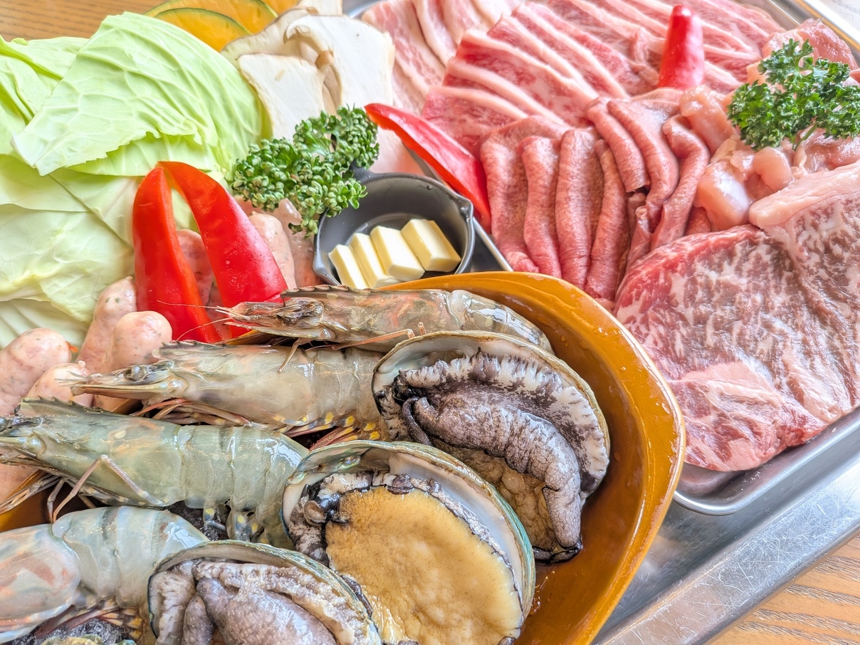 （夕食付き・朝食なし）【初夏のスペシャルプライスプラン】夕食ＢＢＱは本館食事会場でご提供いたします！