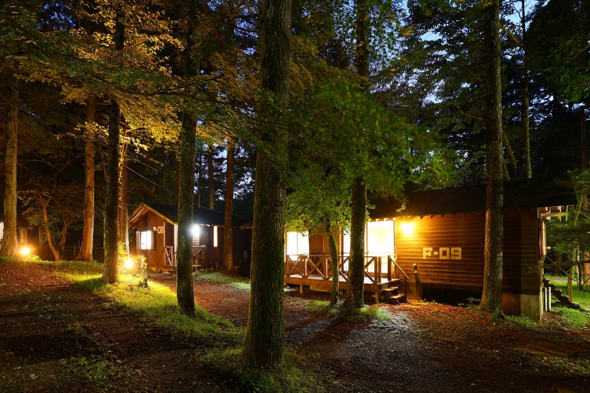 【夕食付き】（朝食なし）仲間うちでBBQパーティーはいかが？　夕食BBQを「コテージ」へお届けします