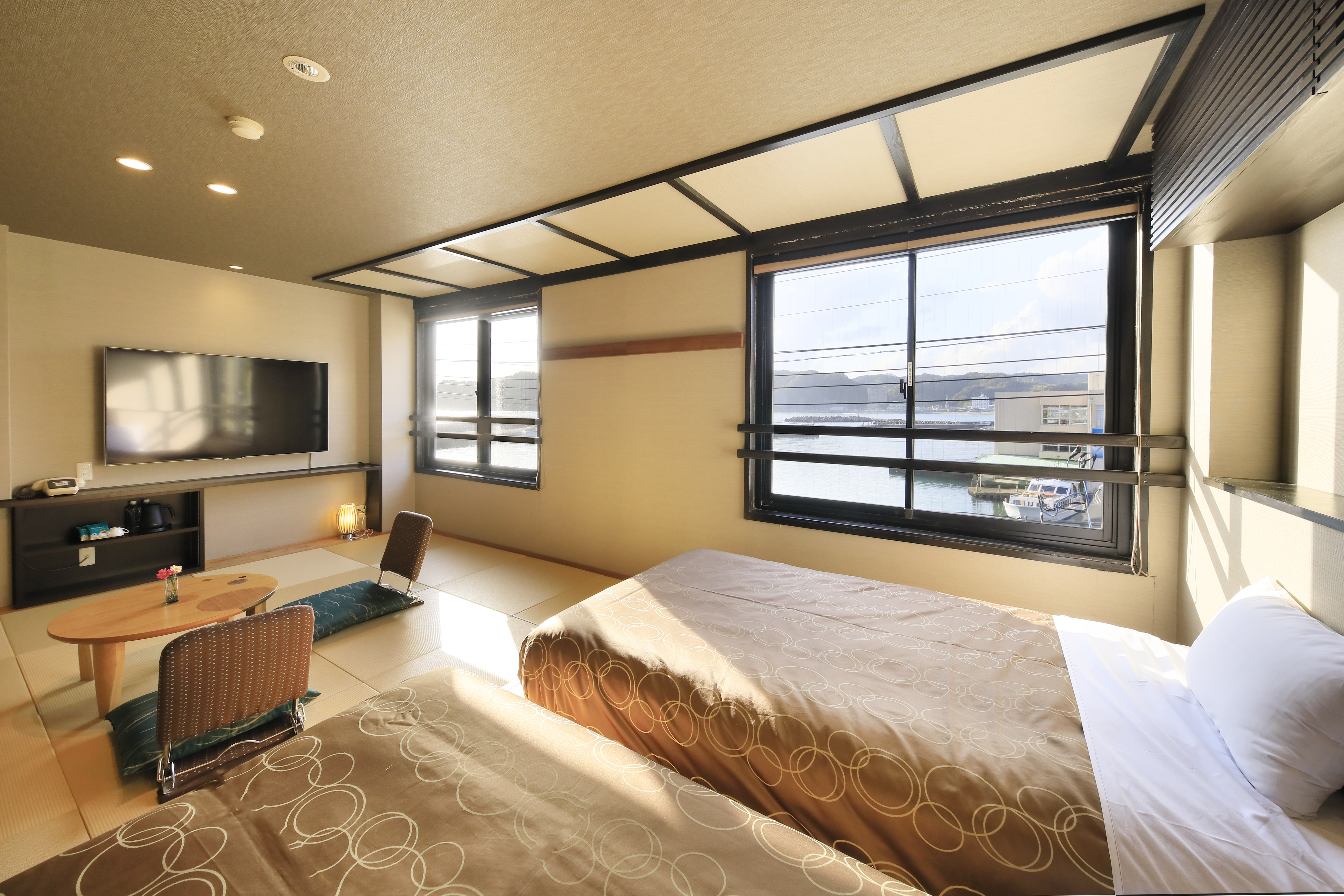 【海側客室】16畳檜風呂和室