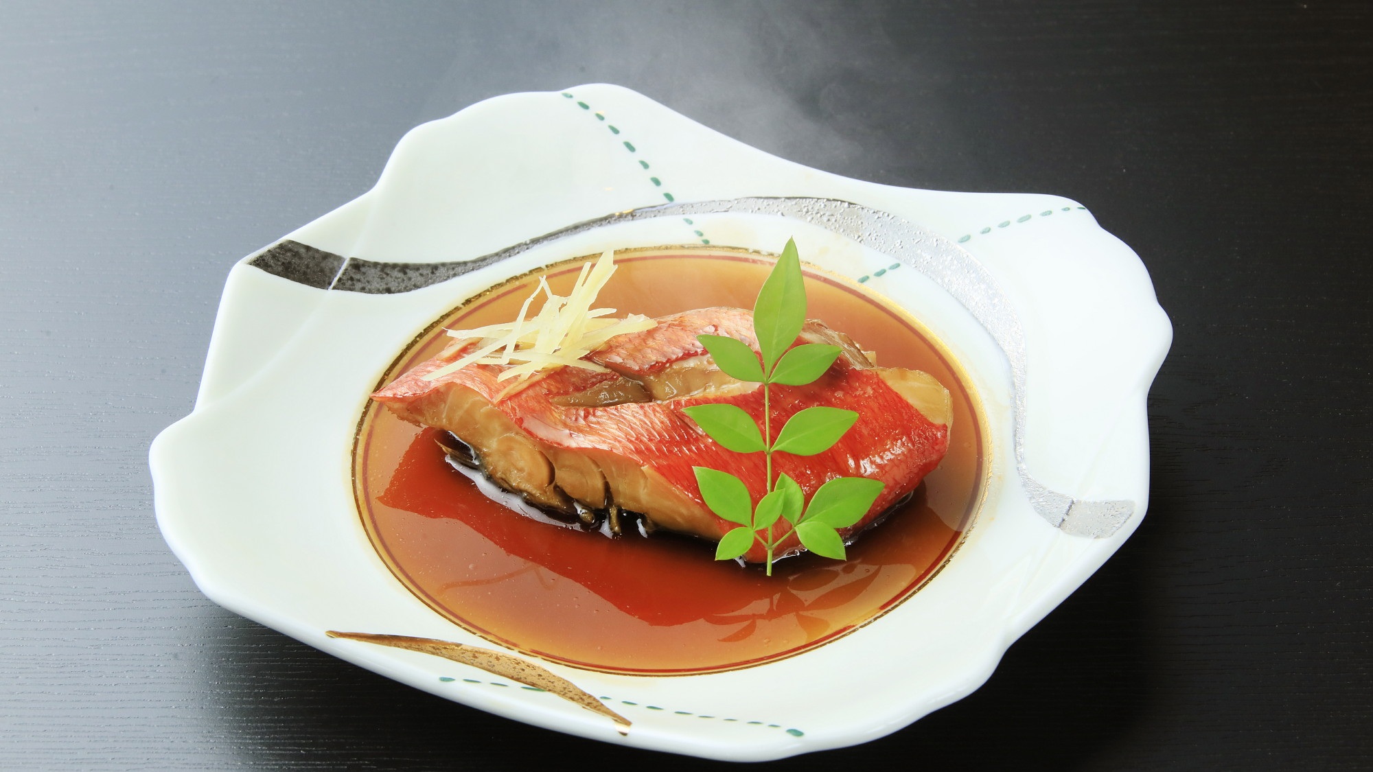 【金目鯛煮つけ（切り身）】姿煮へのグレードアップは+2000円