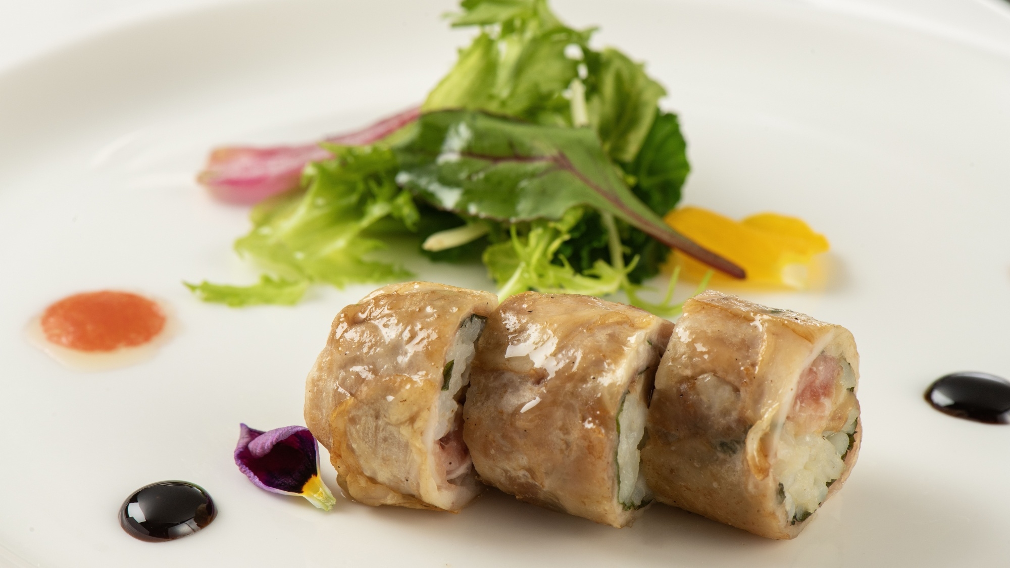 ＜夕食時間：17時30分開始＞【1泊2食付】さくら〜SAKURA〜≪眺望おまかせ・ツイン≫