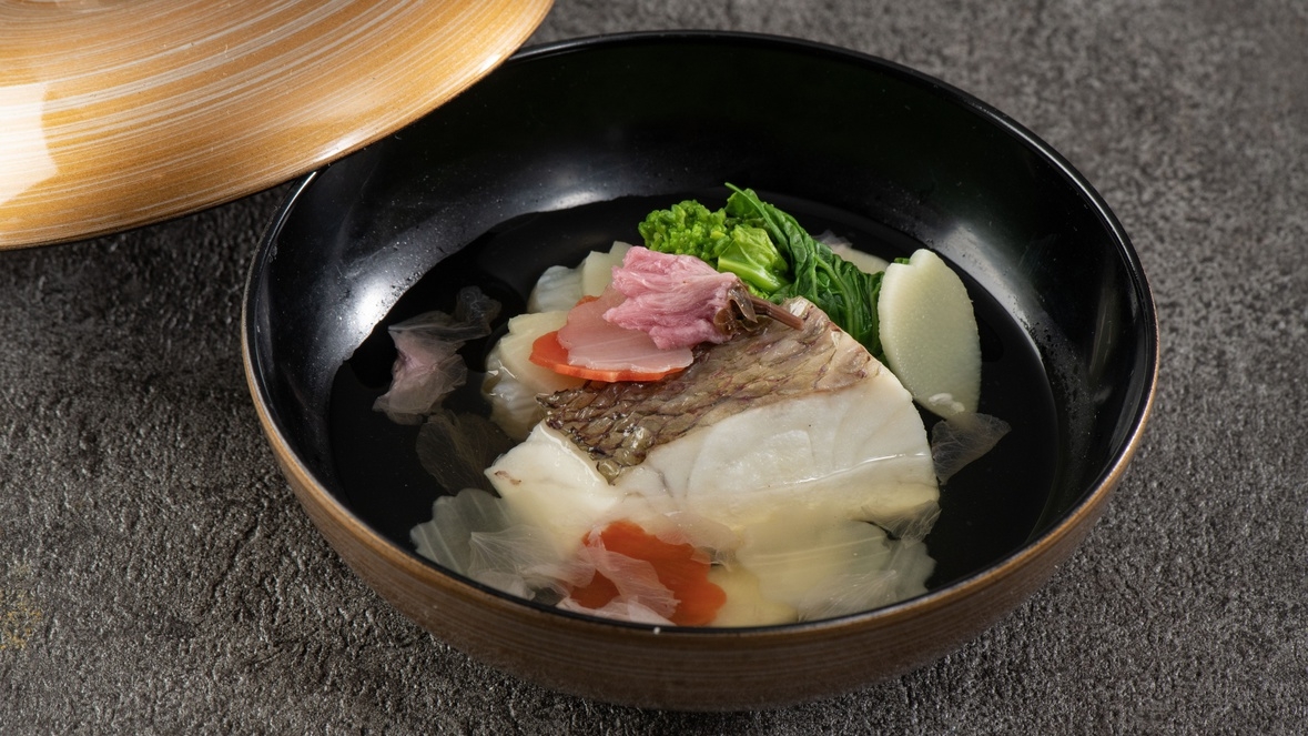 ＜夕食時間：17時30分開始＞【1泊2食付】門出〜KADODE〜≪眺望おまかせ・ツイン≫