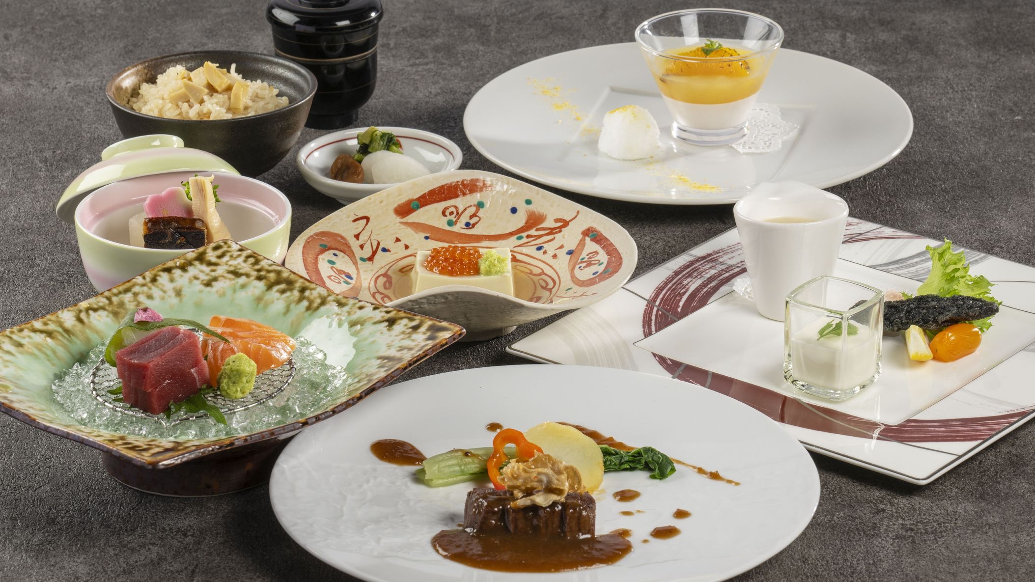 【お日にち限定】1日2組限定2大特典付プラン＜1泊2食：コース料理＞≪眺望おまかせ・ツイン≫