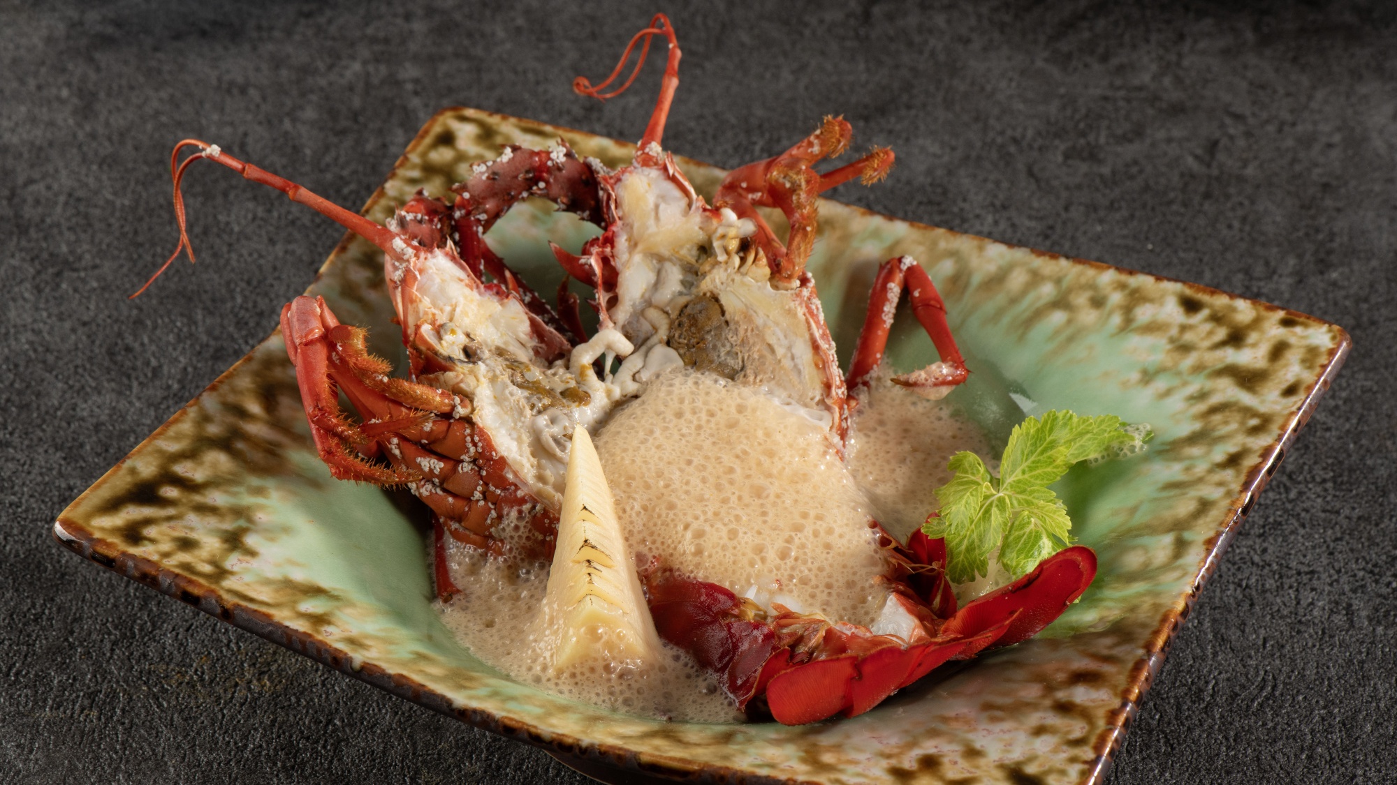 ＜3月・4月のおすすめの一品＞伊勢海老の具足煮【門出】