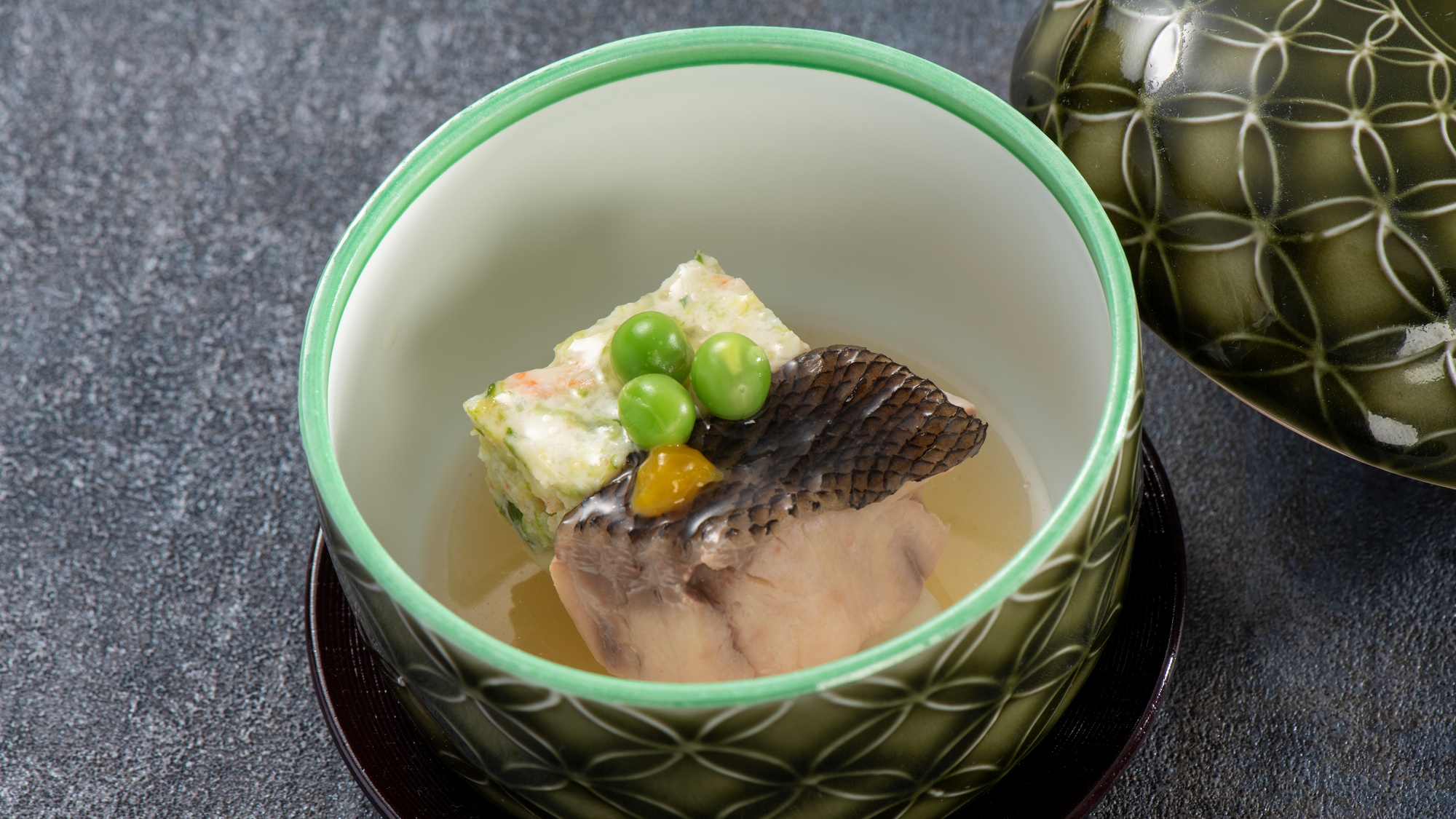 ＜5月～7月のおすすめの一品＞伊佐木と玉菜の炊き合わせ　うすい餡かけ【縁樹】