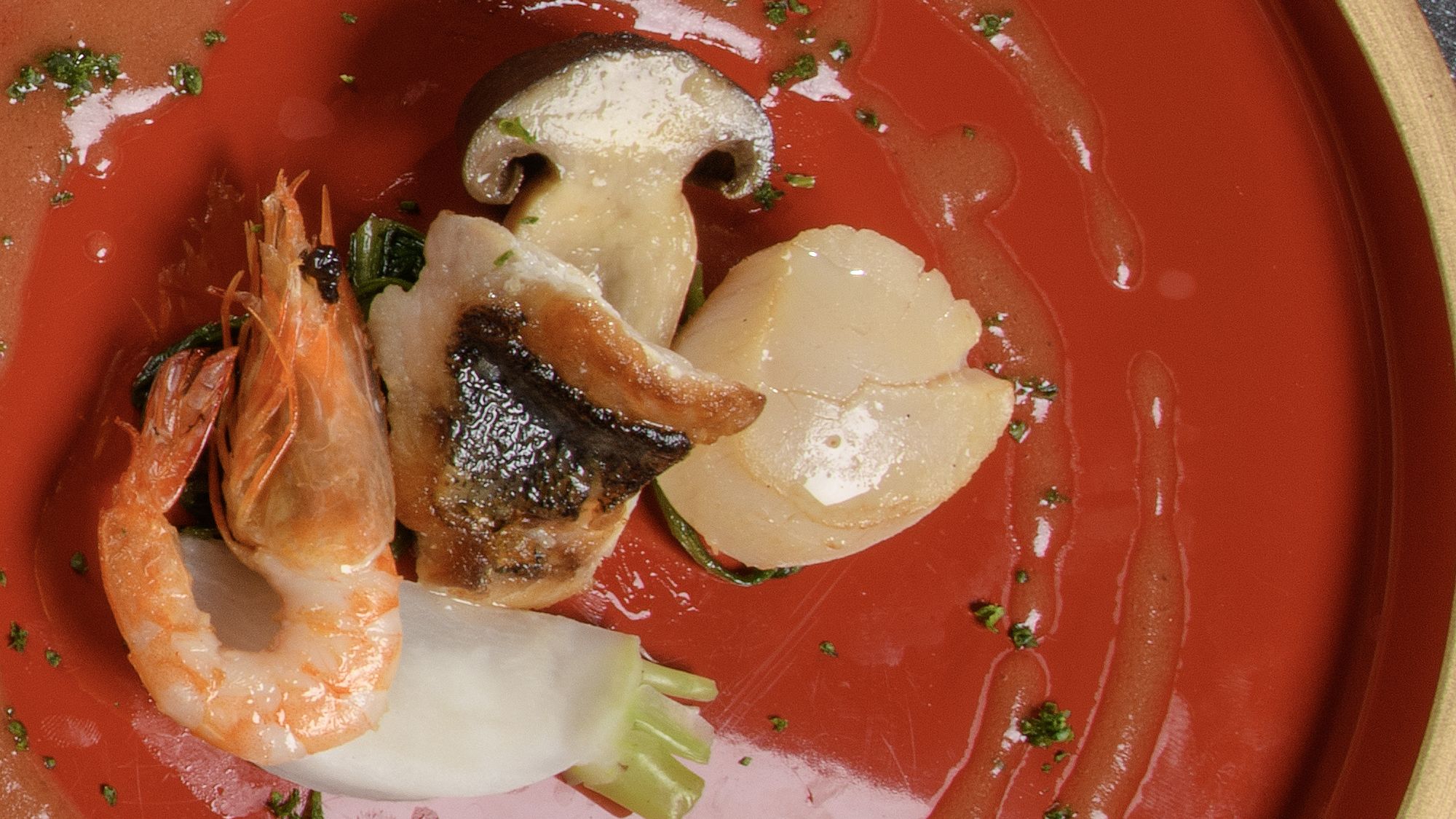 ＜11月・12月のおすすめの一品＞近海カマスと帆立貝と小海老【レセント】