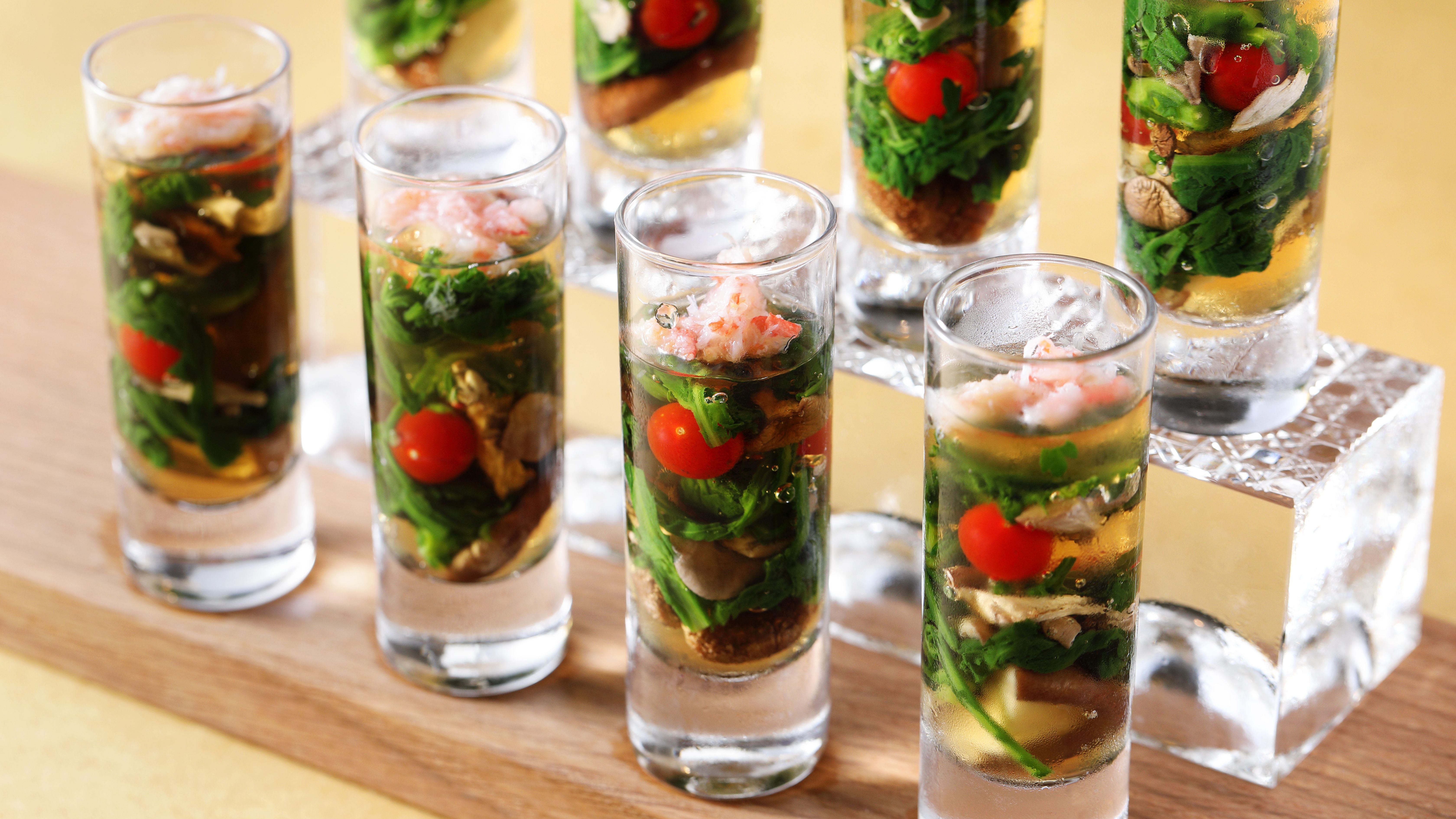 【A-1グランプリ】わさび菜と木ノ子のカクテル風お浸し（三須純弥 作）