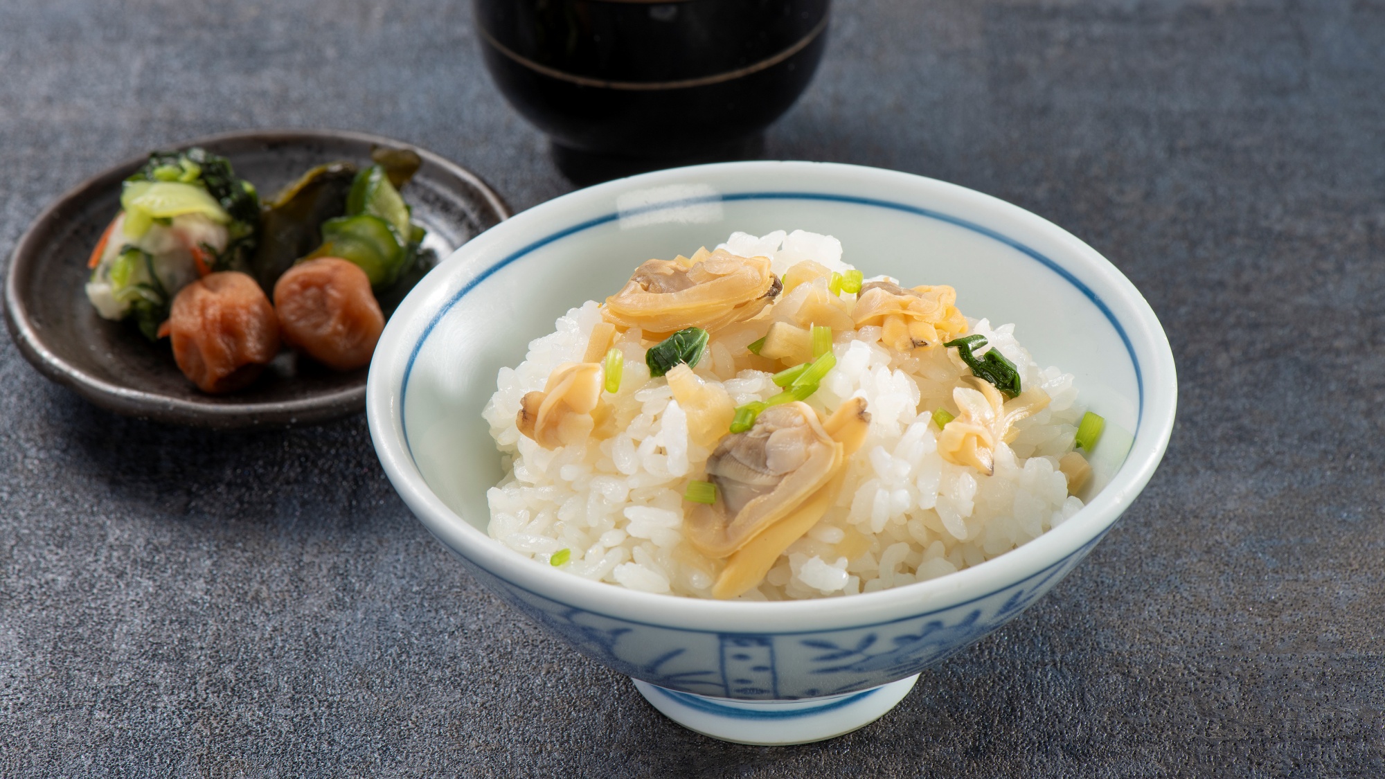 ＜5月～7月のおすすめの一品＞新生姜ごはん　伊豆味噌　香の物【縁樹】