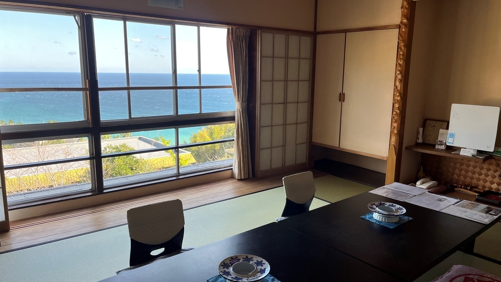 【スタンダード】伊豆満喫！オーシャンビュー天然温泉＆金目鯛姿煮付き磯料理会席＜1泊2食＞