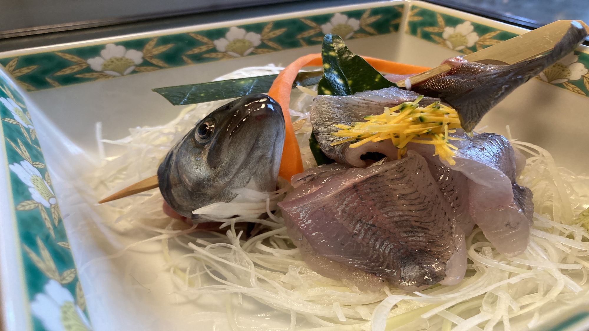 【夕食部屋食】【春限定☆彡獲れピチ】山菜＆岩魚の姿造り＆人気の生ハム付大地の恵み勢揃い