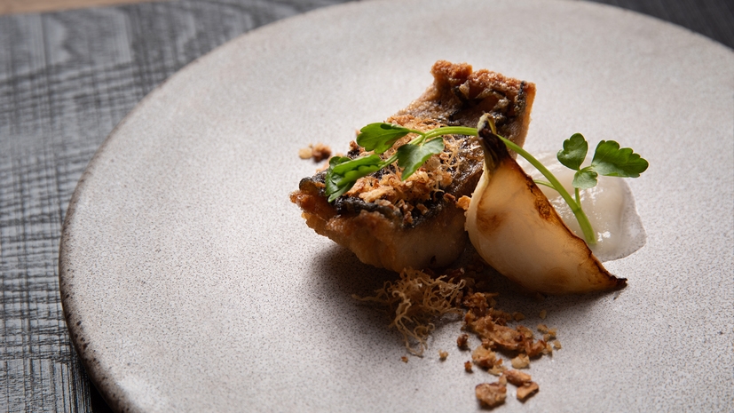 【5％OFF】【楽天スーパーSALE】彩り、香り、発見、驚きの想像力が広がる創作会席（夕朝食付）