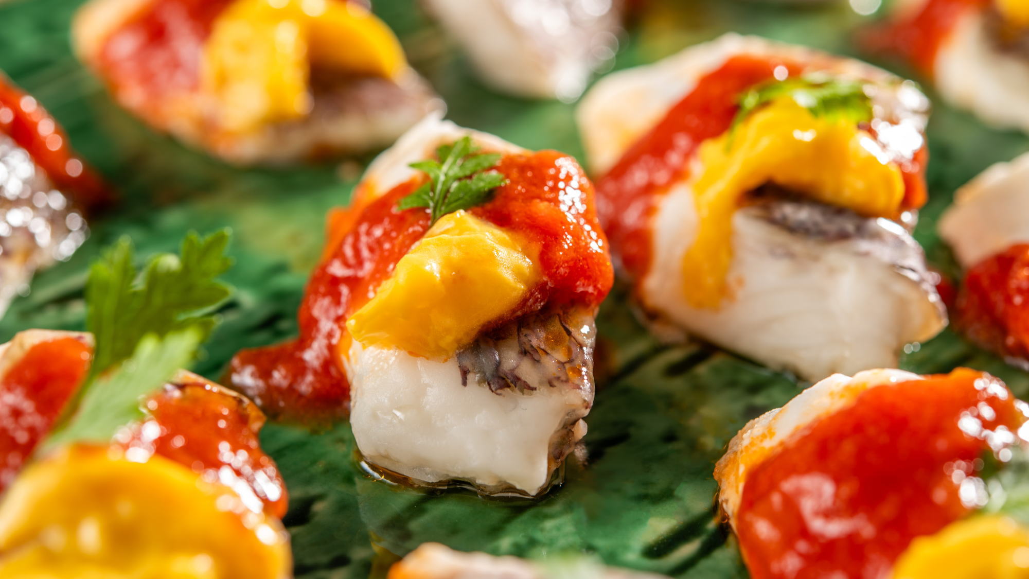 【春季メニュー】[夕食]桜鯛の潮仕立てトマトソースかけ