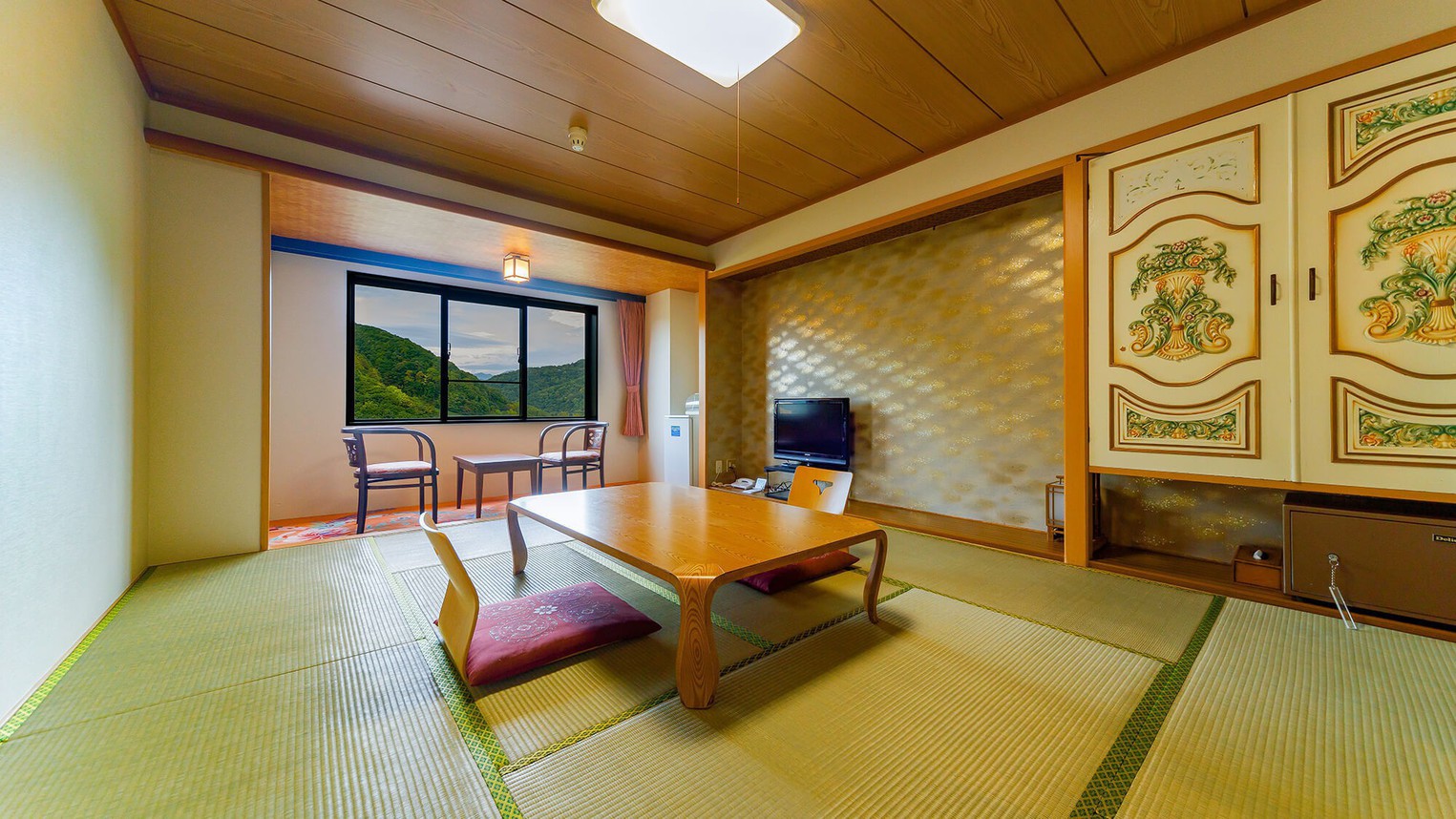 【本館】和室8～10畳／リーズナブルに旅行したい方に最適な本館和室。