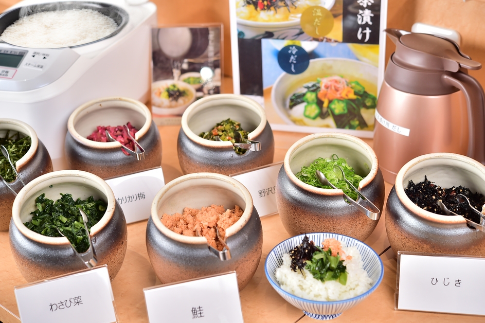 【※2026/3/3から】特価！朝食付×かけ流し温泉×フリーソフトドリンク×コンビニ徒歩2分