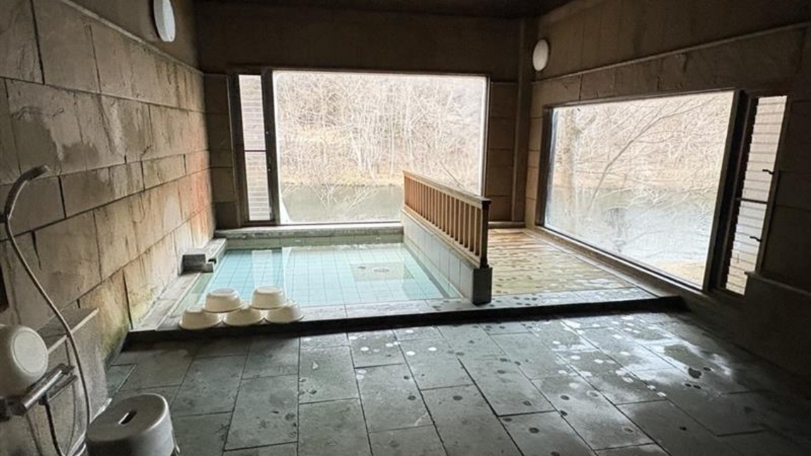 渓流を望む山あいの宿で四季をのんびり味わう！郷土会席と大内宿散策の旅♪（スタンダード２食付き）