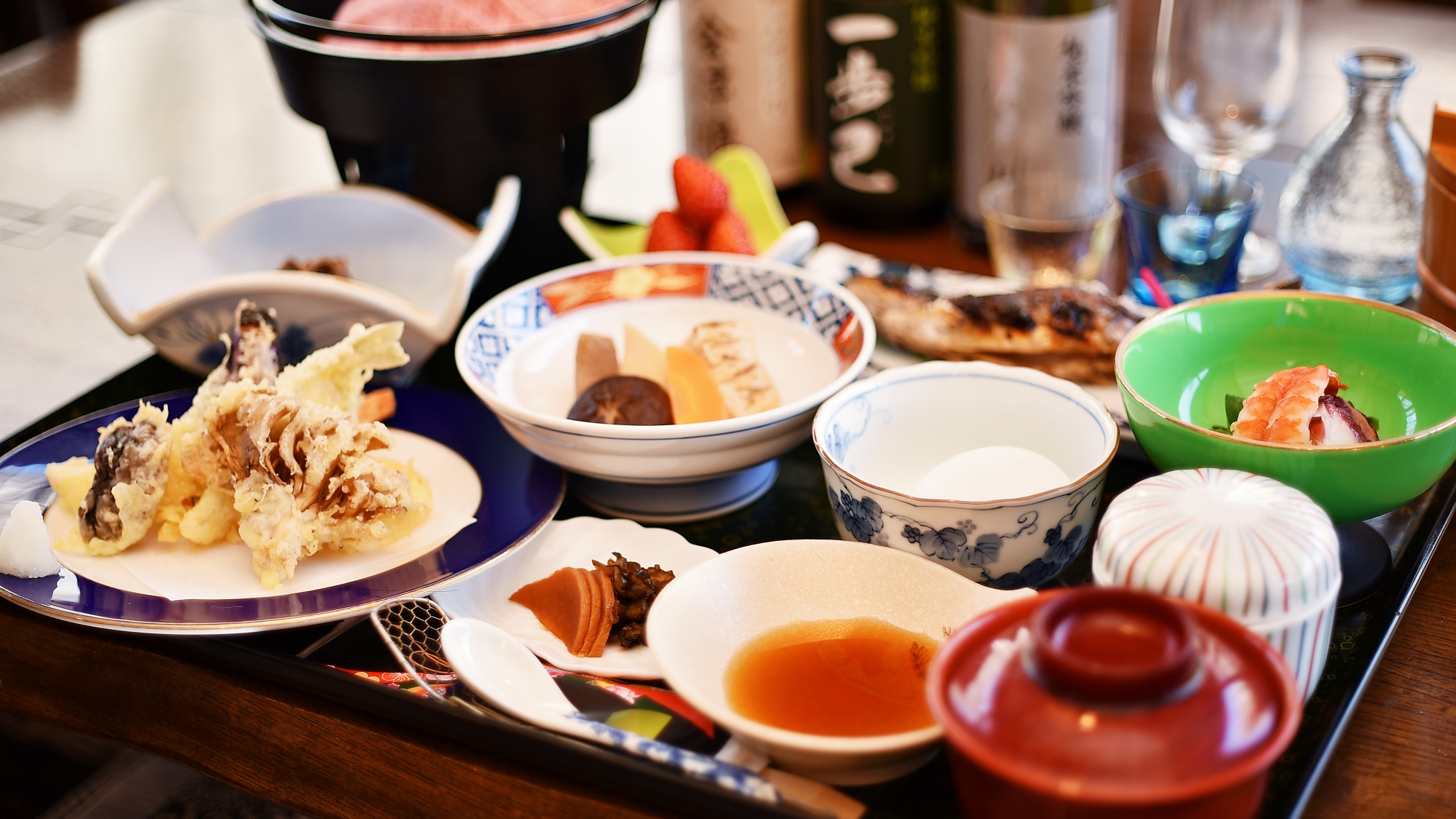 *【夕食】季節を感じる食材を使った、心落ち着く和のお料理。