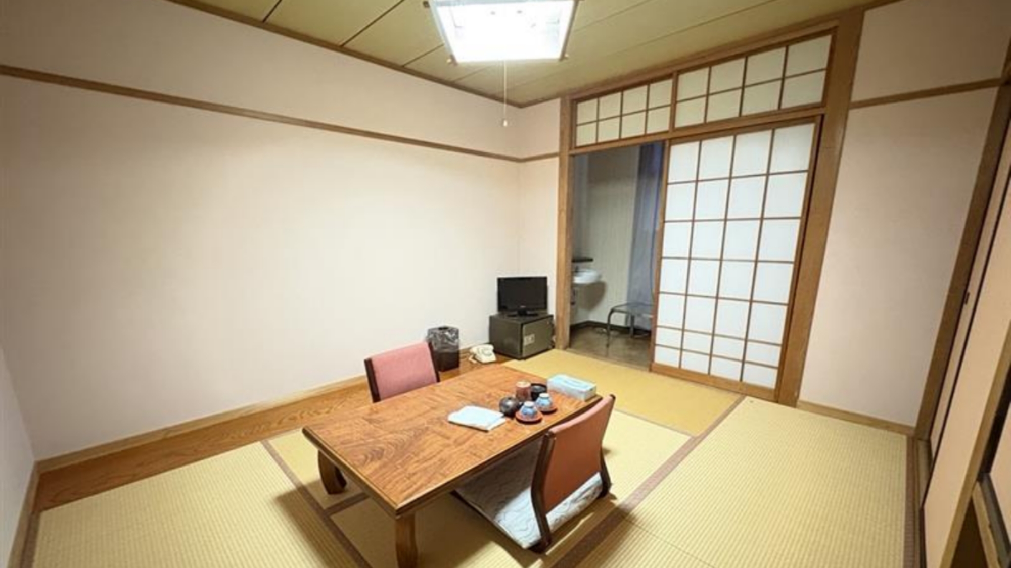 *【客室】＜和室6畳～8畳トイレ付＞必要な設備を整えた、機能的で使いやすい客室です。