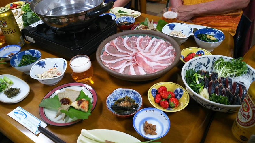 *【夕食一例】福島ブランド豚である「えごま豚」を使用したしゃぶしゃぶ