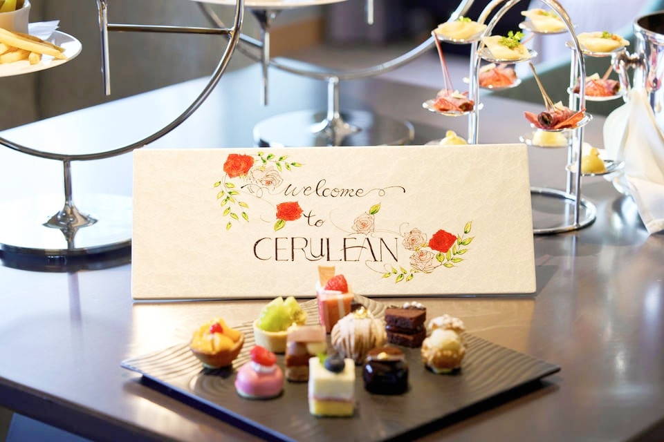 【大人の隠れ家ステイ】静かに贅沢を味わう週末　メインダイニングシェフお薦めの逸品とともに 