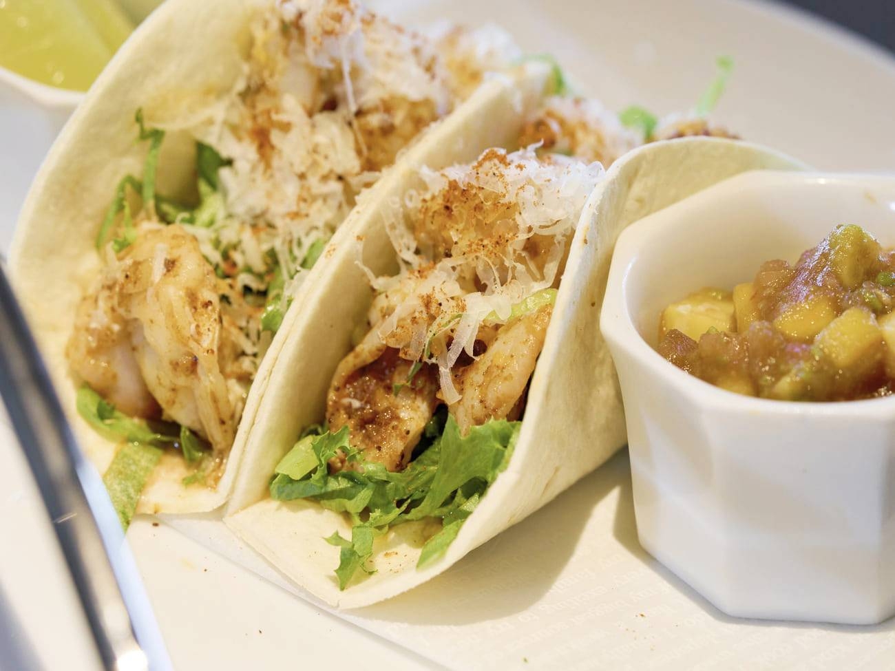 【ご褒美ステイ】キラメクお部屋パーティー　パティシエ特製女子会スペシャルスイーツ付