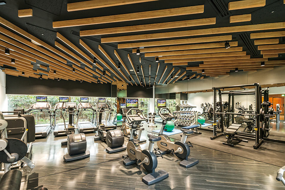 ホテルで過ごす旅〜ご滞在中使えるホテルクレジット1名さま5，000円付〜コンフォートフロア　食事なし