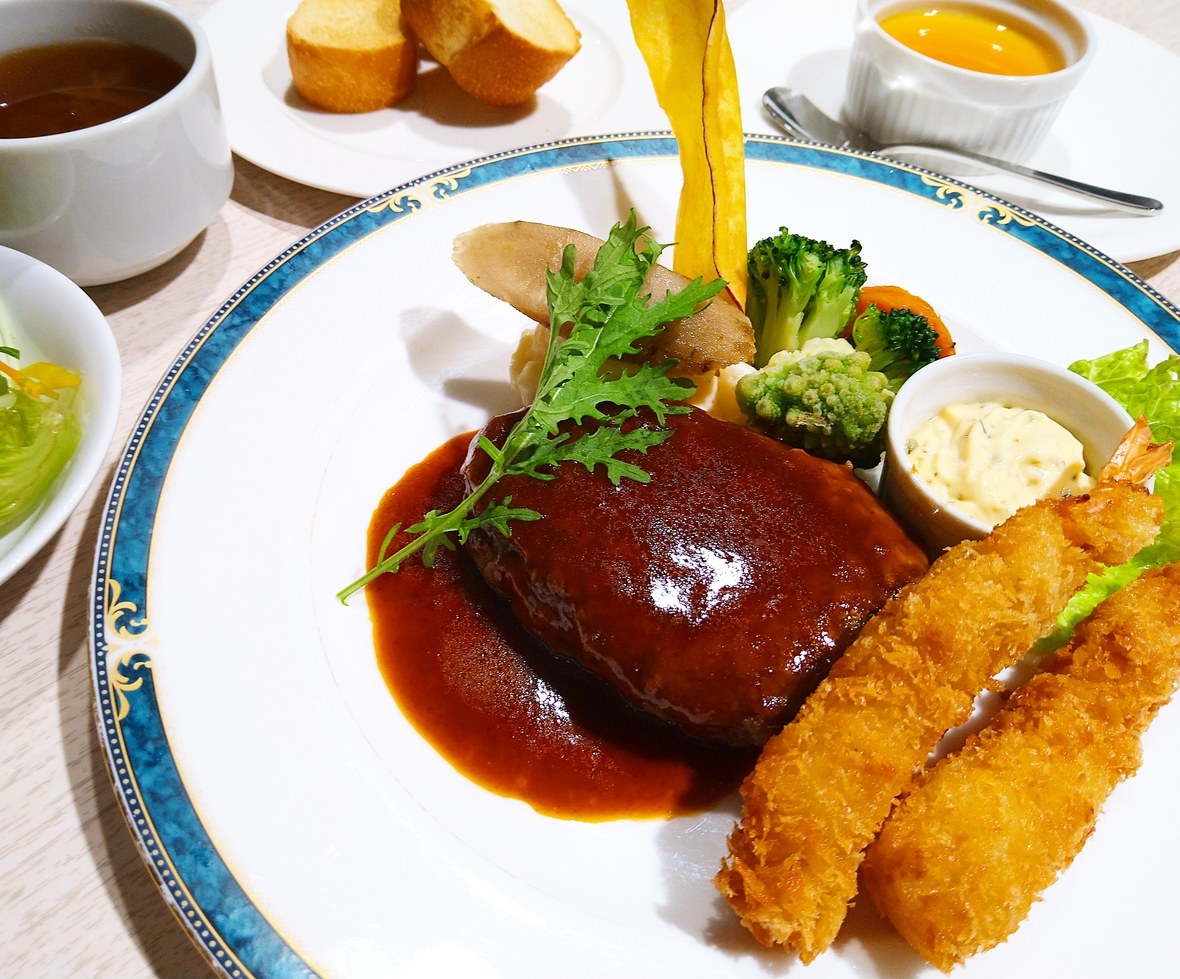 【受験生応援】受験生プラン【朝食バイキング・夕食セットメニュー付き】