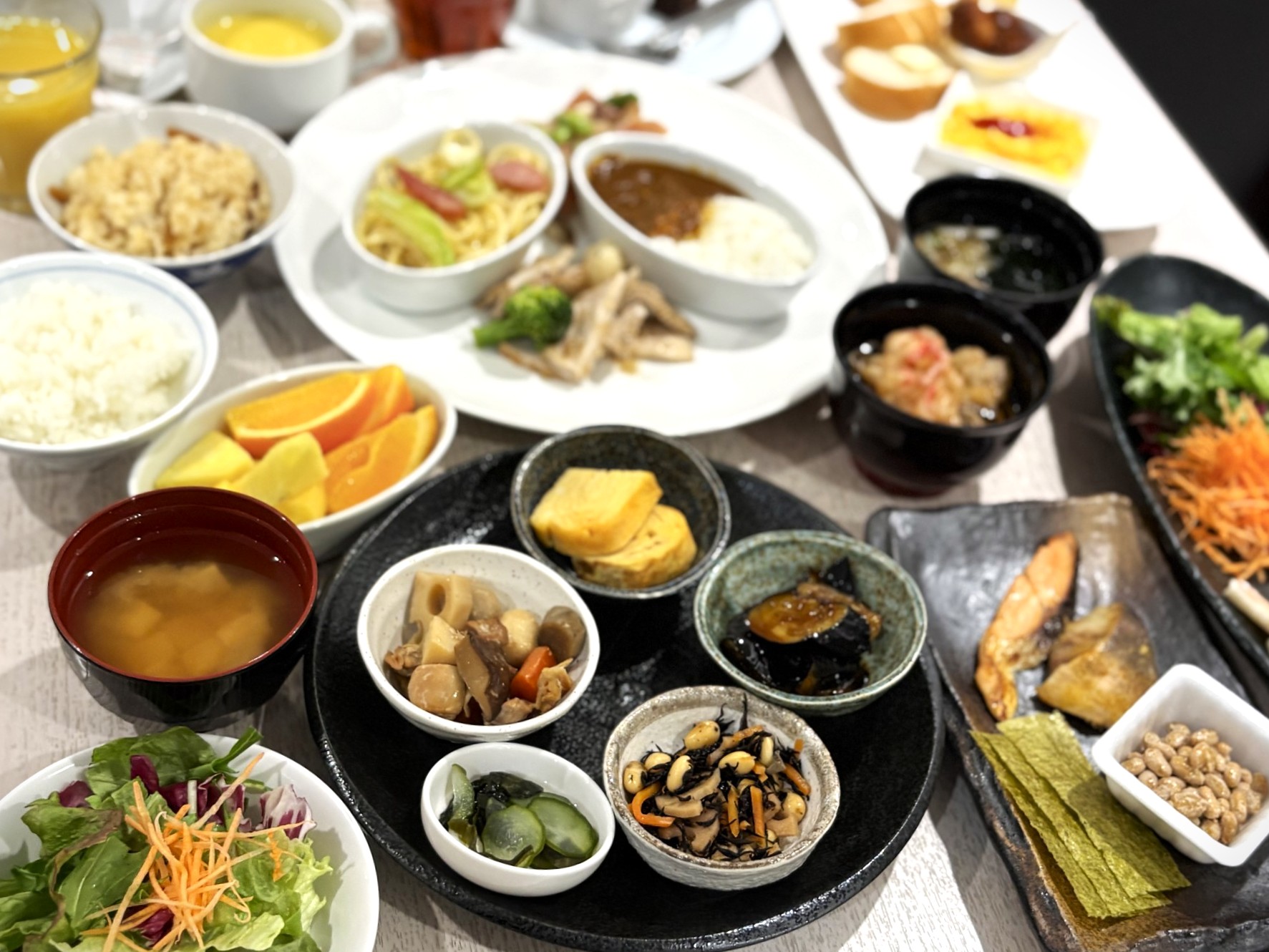 朝食ブッフェ集合9