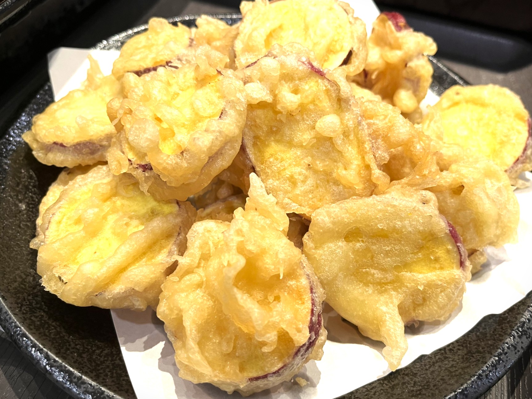 朝食ブッフェさつまいもの天ぷら