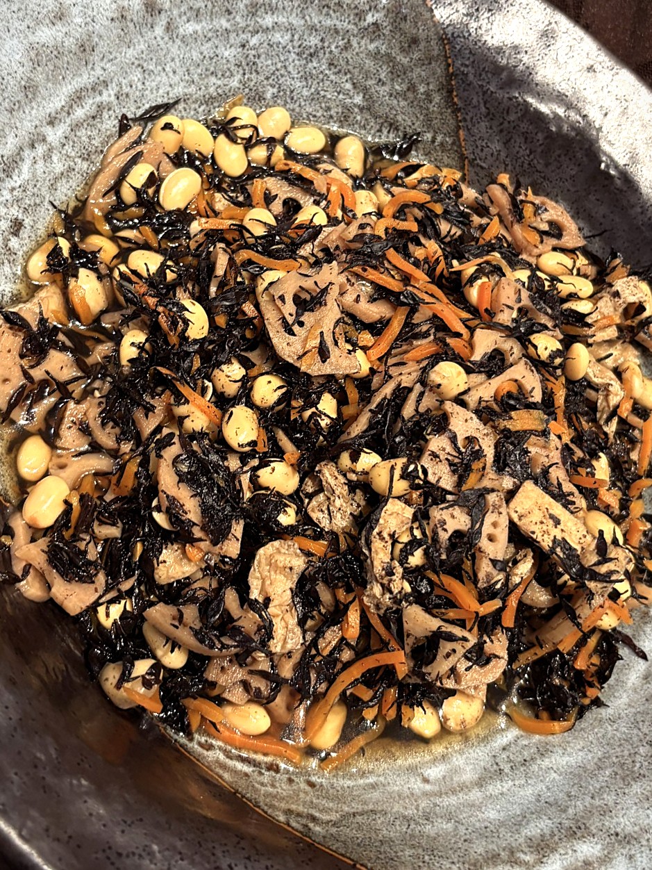 朝食ブッフェひじきの煮物