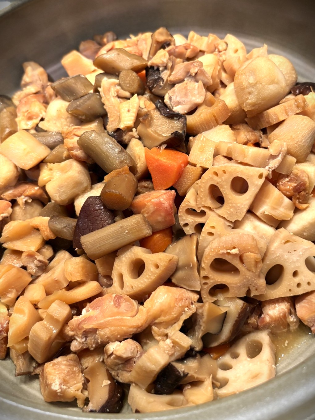 朝食ブッフェ大好評の筑前煮