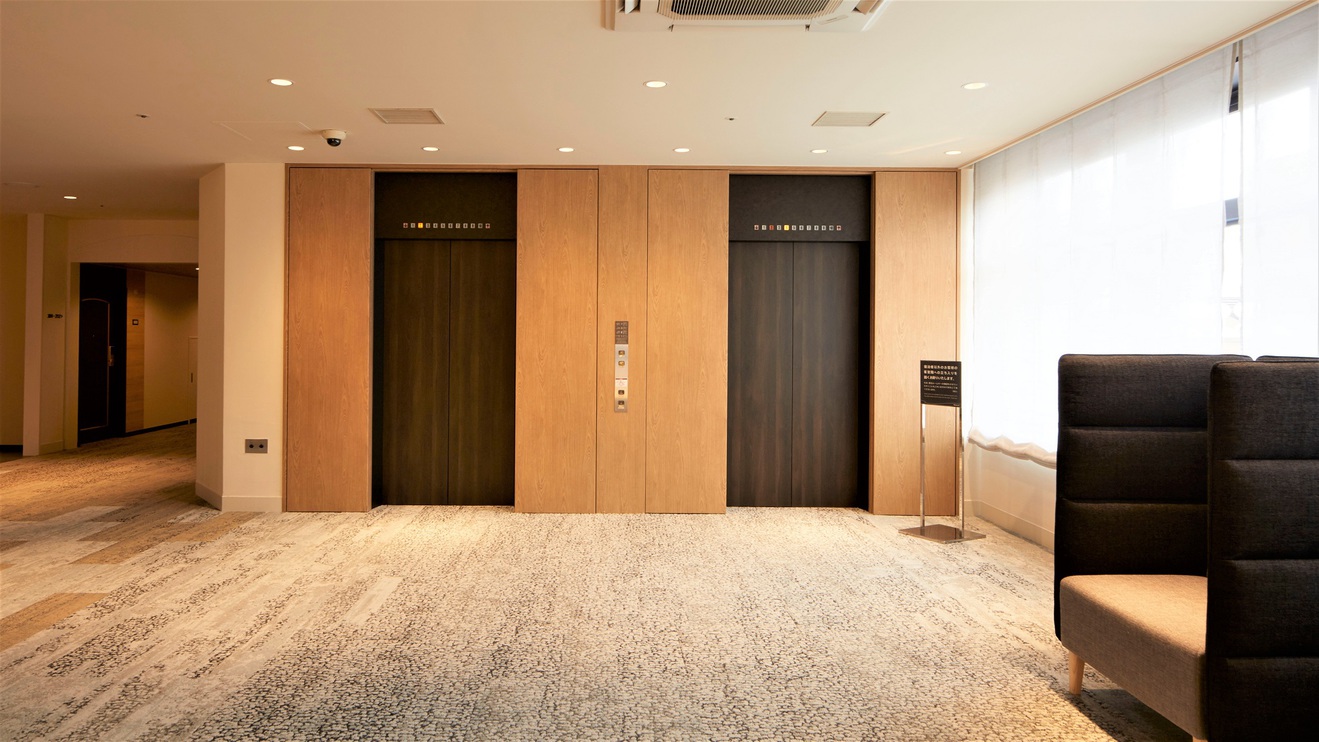 【2Fエレベーター】 