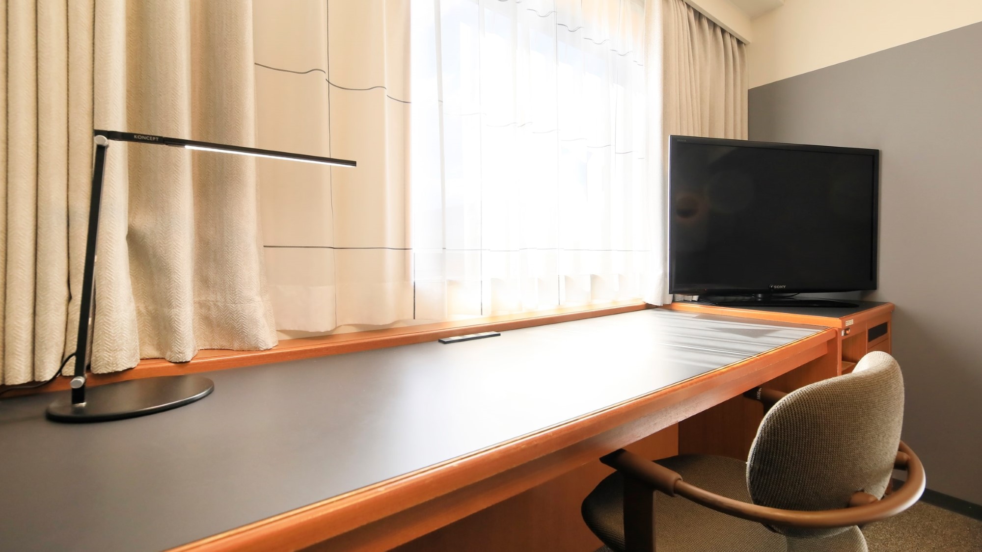 シングルルーム　デスク