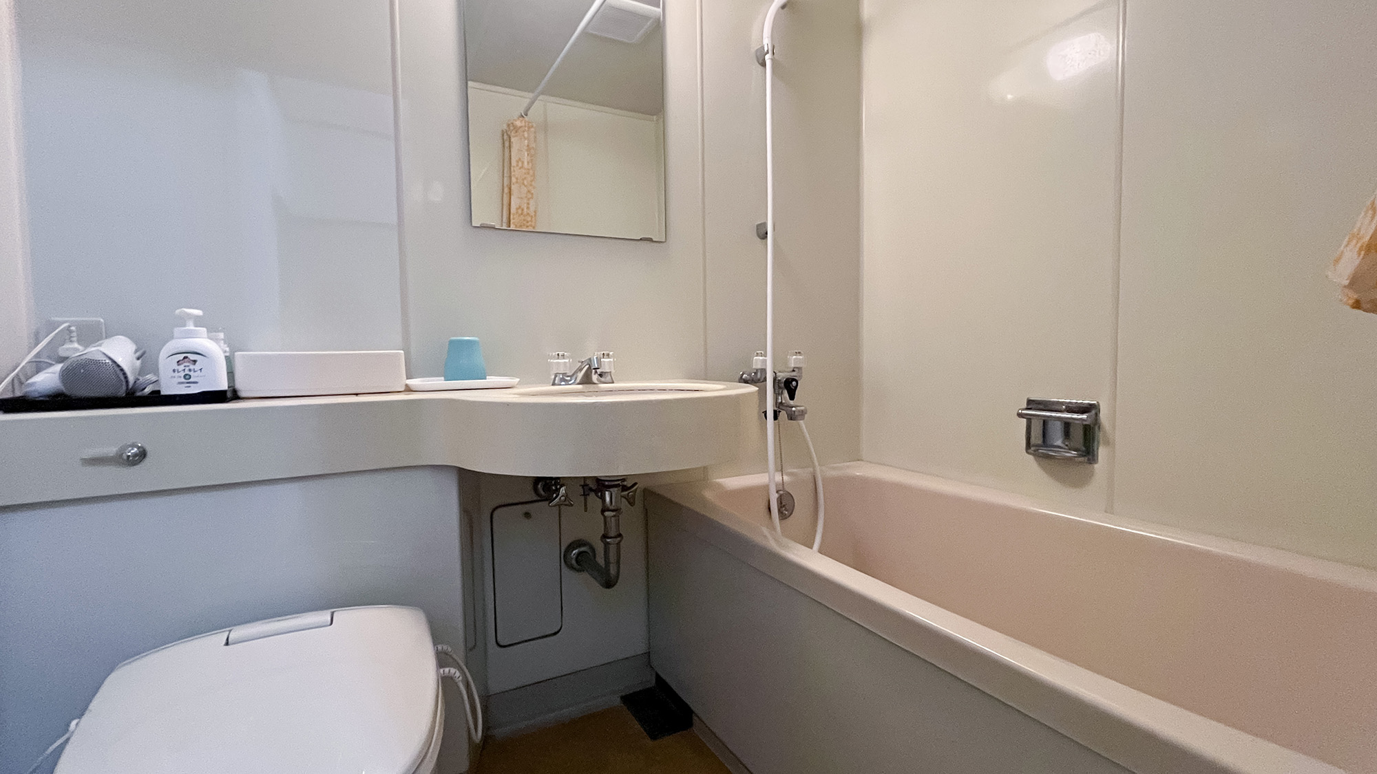 #川側広々和室(12畳)　