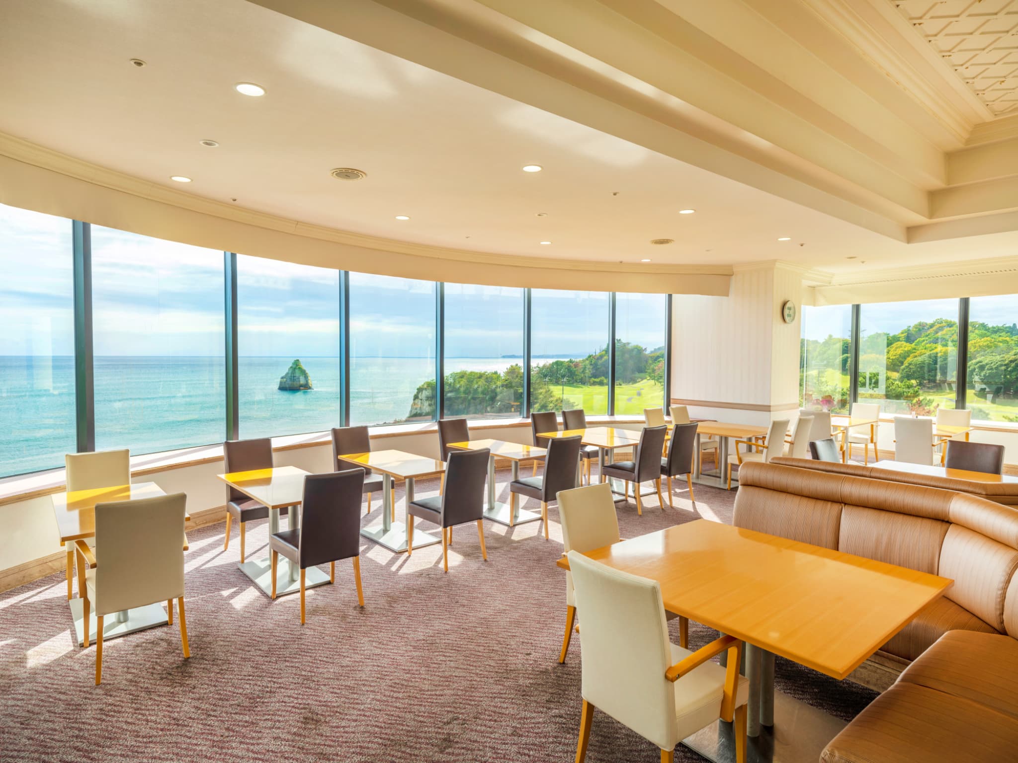 朝食ビュッフェ会場