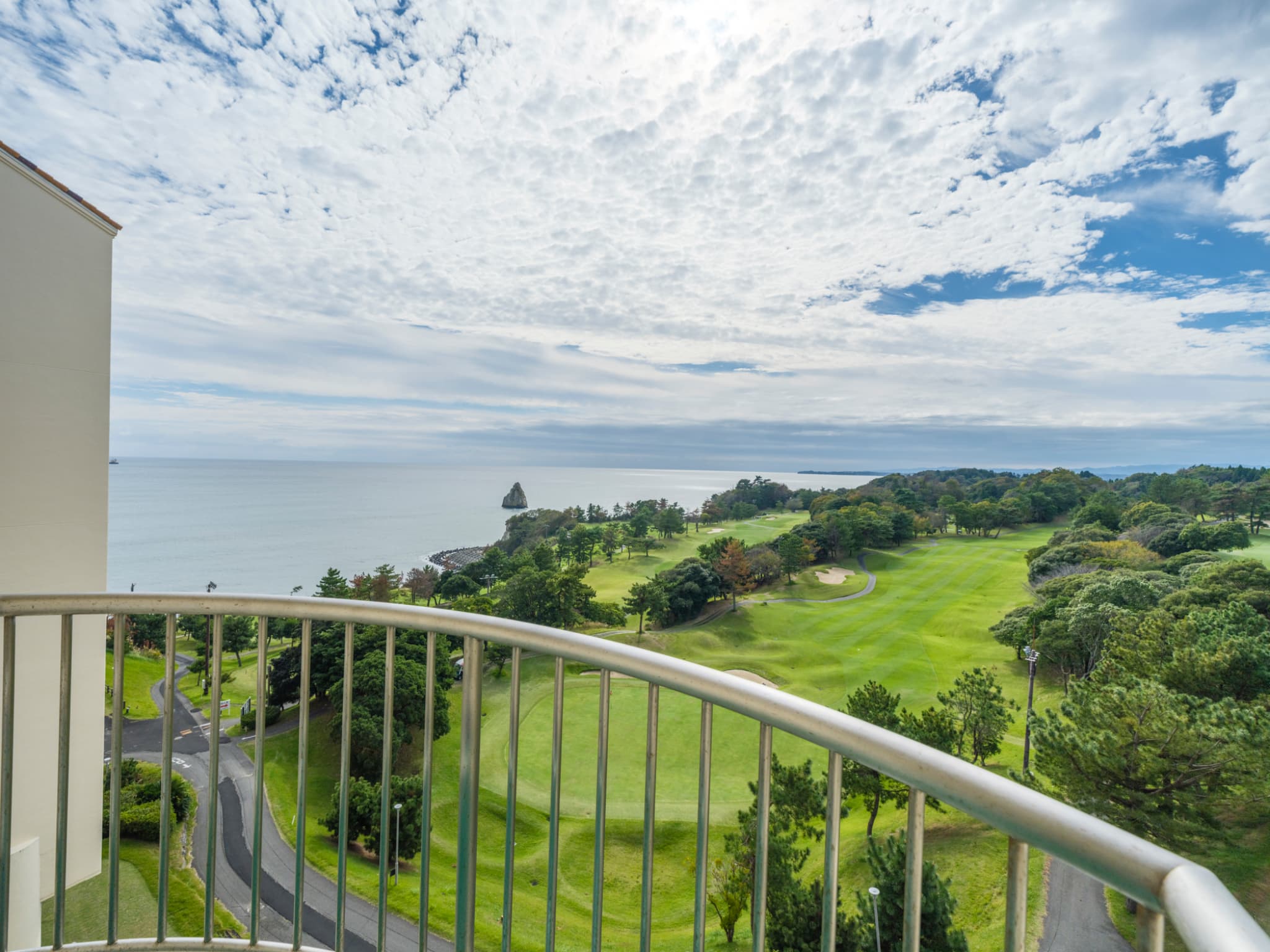 コンパクトツインルーム　客室からの景色（一例）