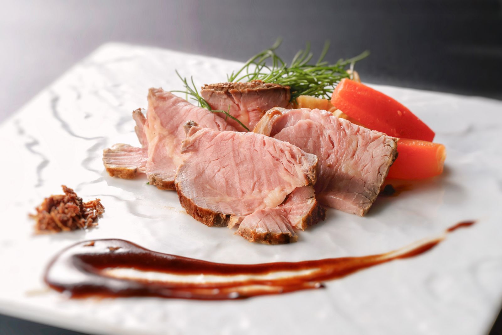 ディナーバイキング夕食例｜ローストビーフ