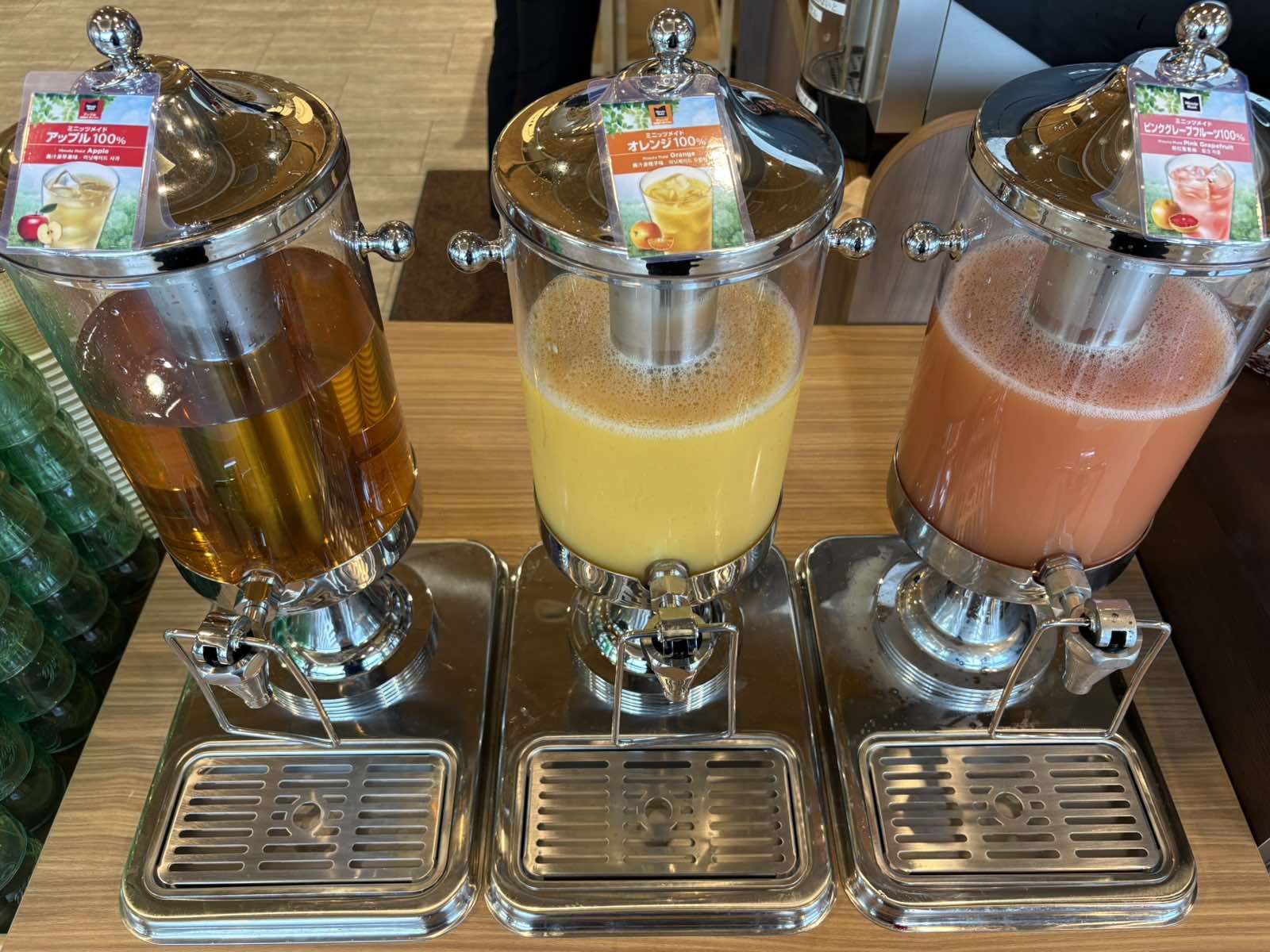 お子様から大人気★100％ジュース