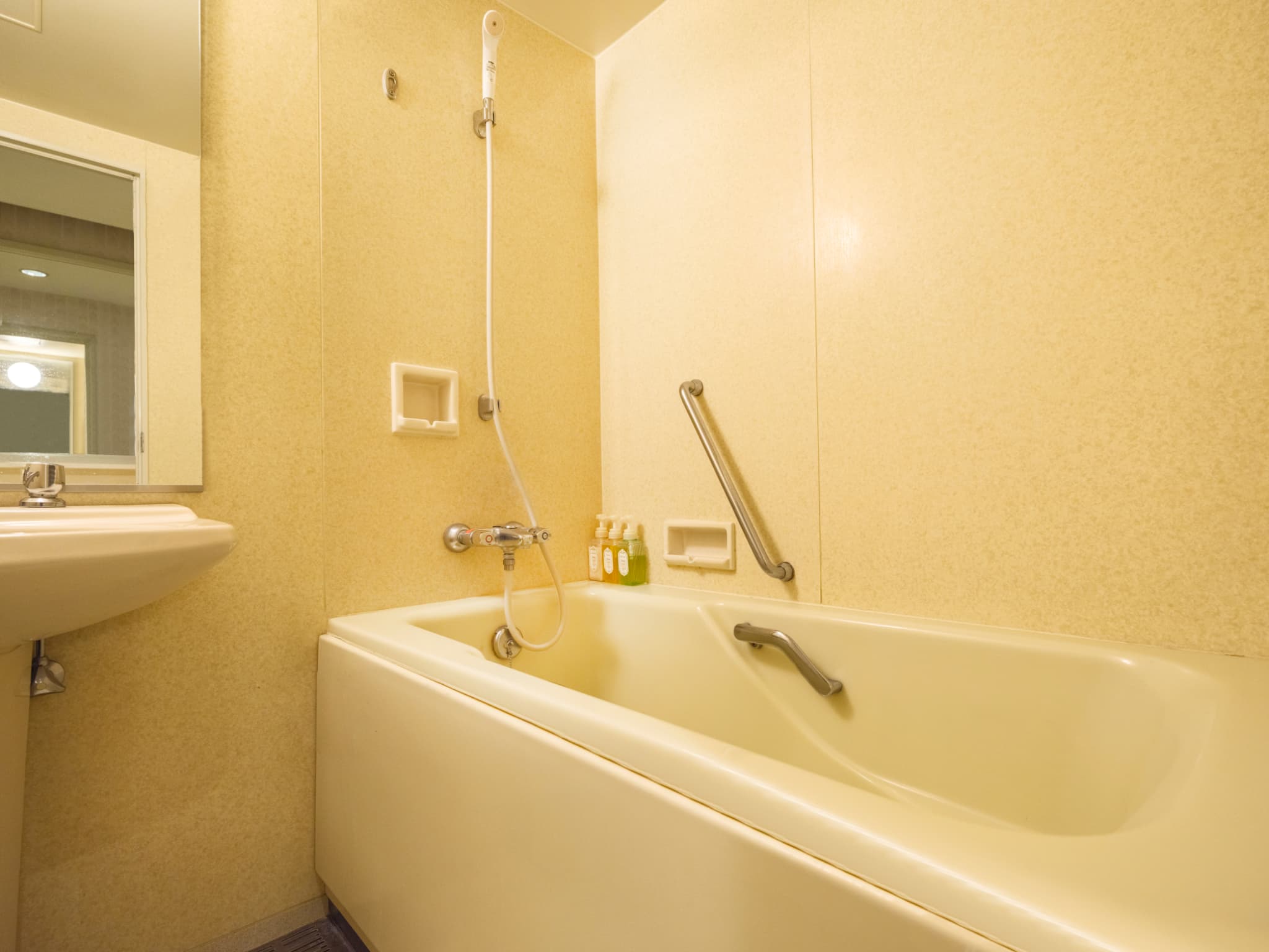 ツインルーム　　バス・トイレ