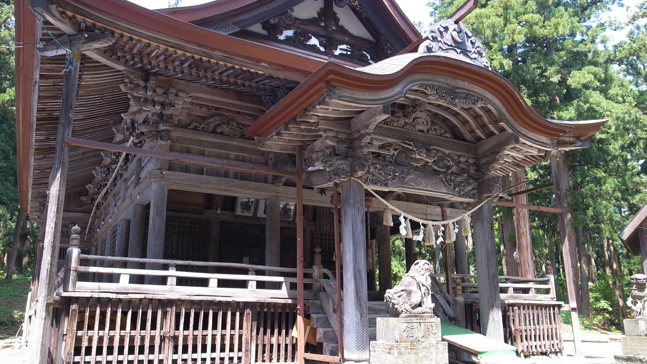 関山神社