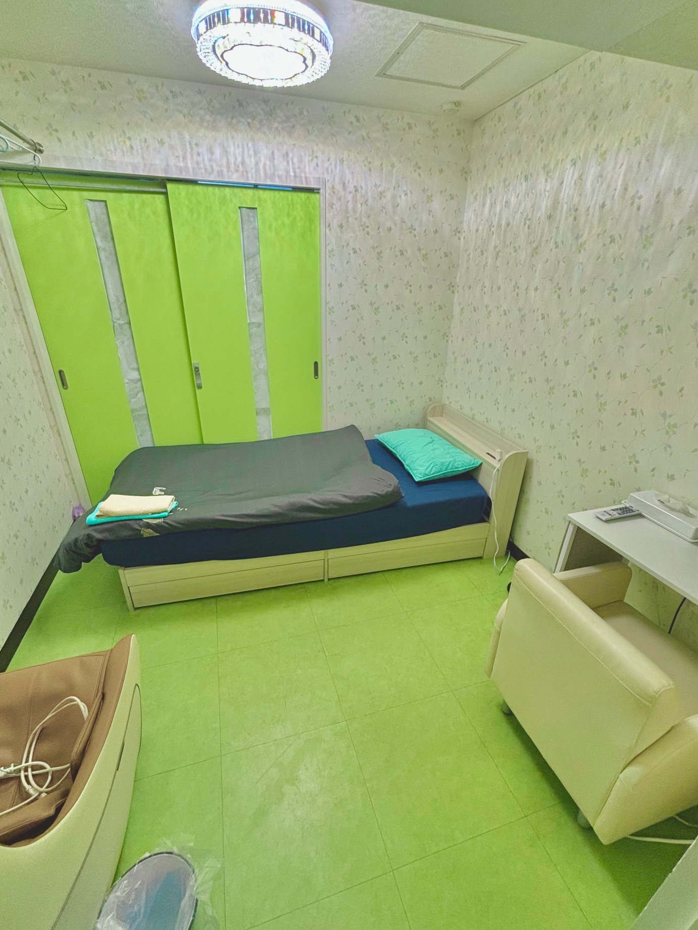 リニューアルシングルルーム