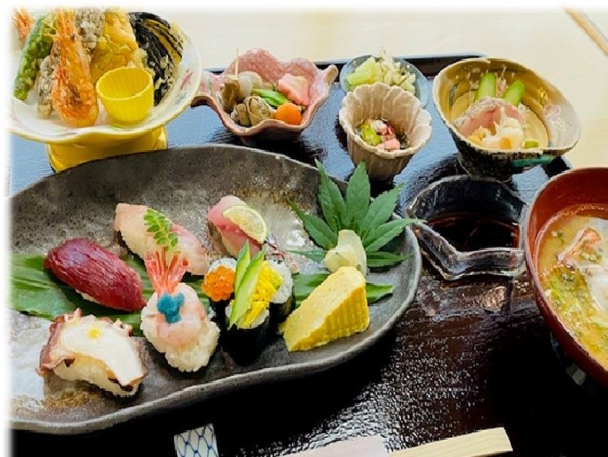 アネックス＠　【夕食のみ】富山湾地のもん    ※食事場所=本館2階「かづみ野」　【きときと富山】 