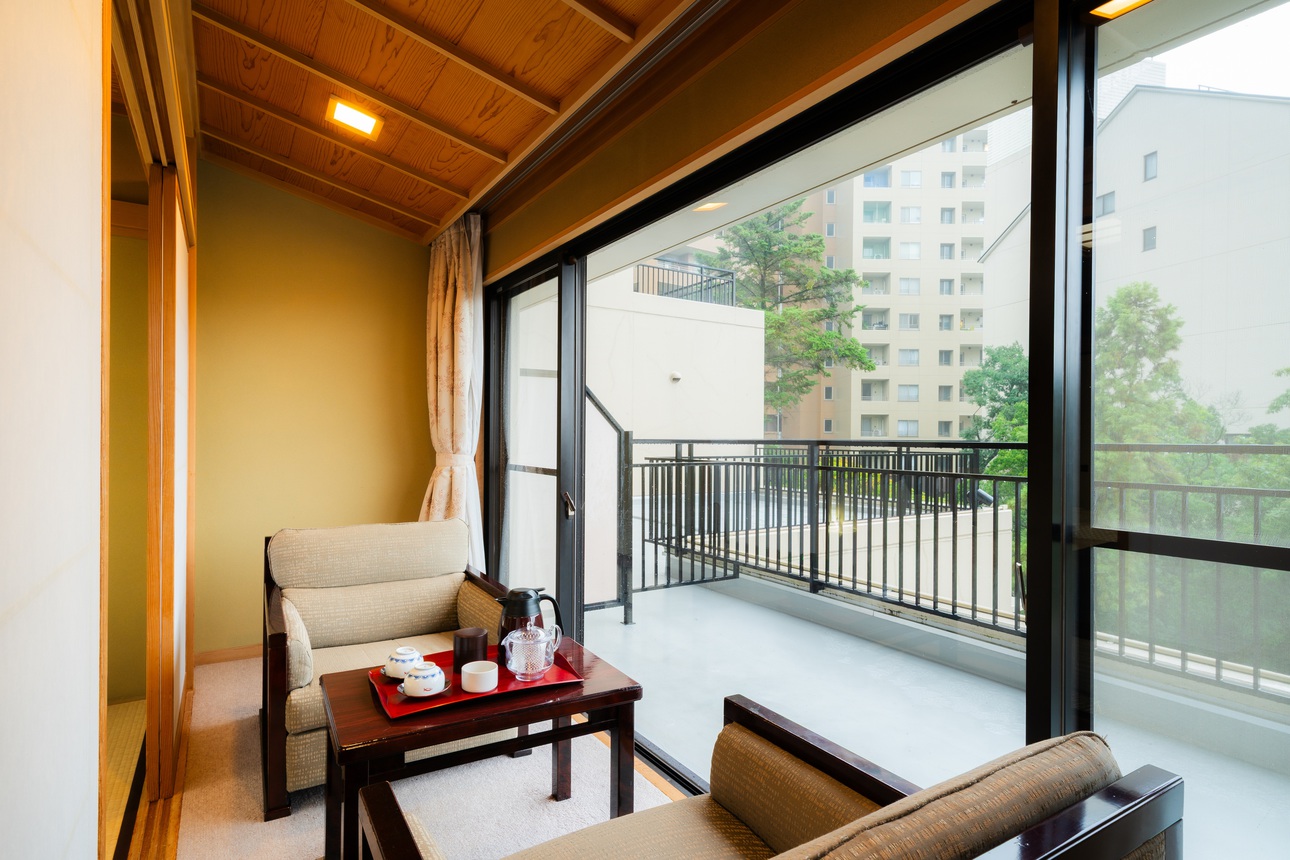 【NEW】ベッド付き和室