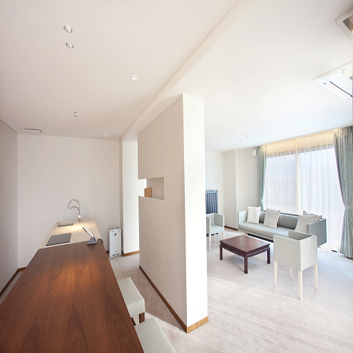 Room 1701 [Moon City] Haiku Lounge (Western room with hot spring water)