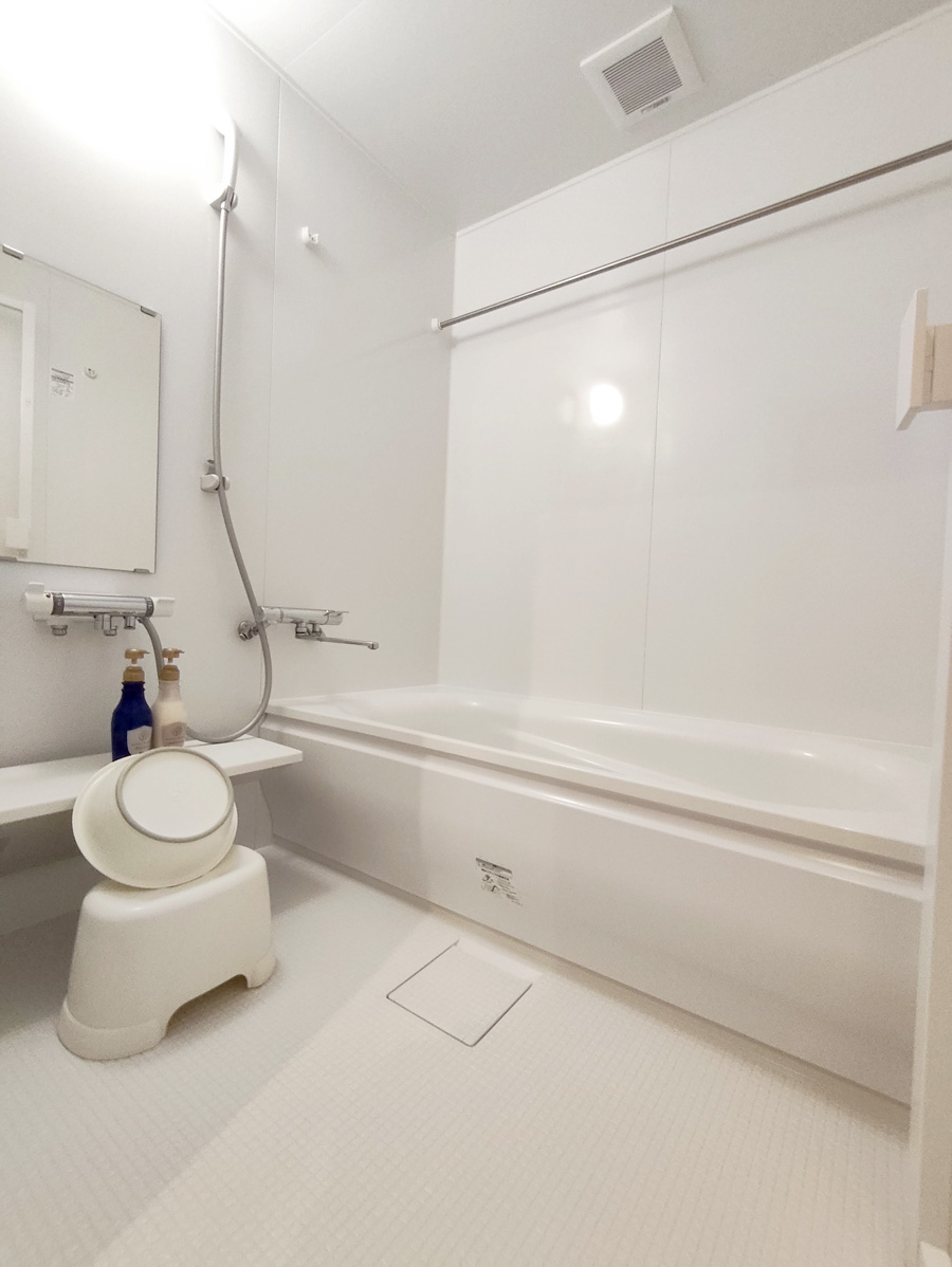 「こな雪」バスルーム