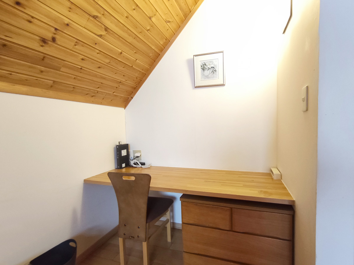 「こな雪」書斎スペース