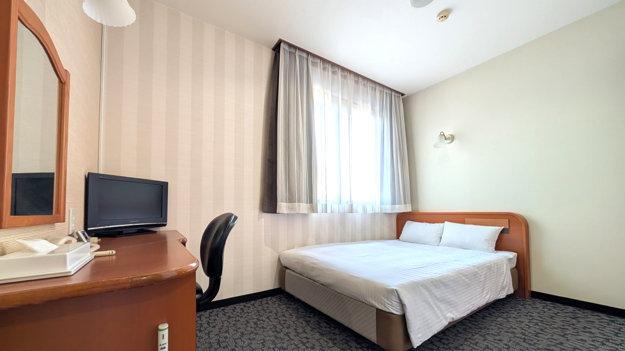 ■ユニバーサル■