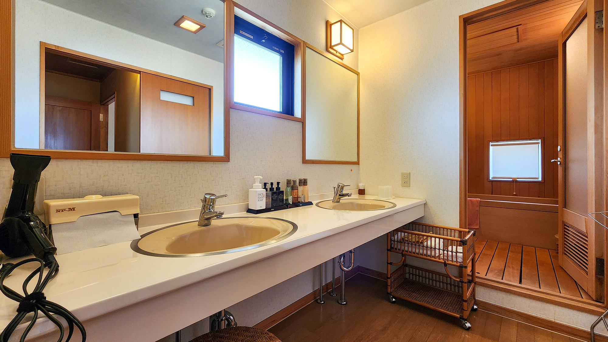 #紫式部-特別室