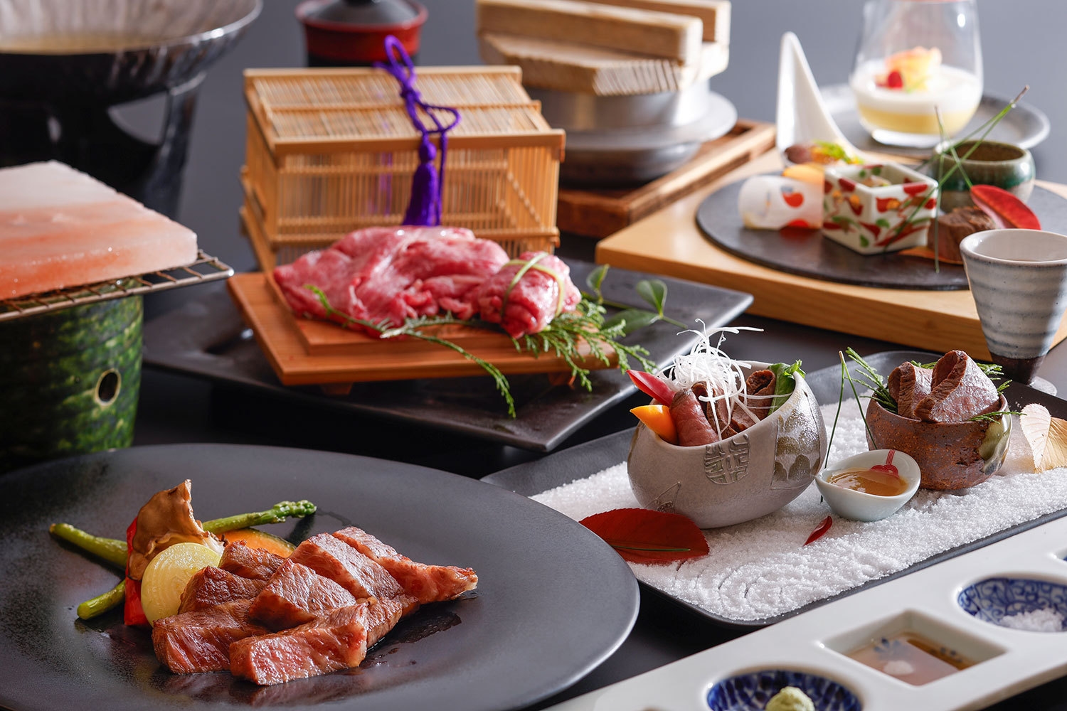 【日帰り昼食】但馬玄プレミアムステーキ(赤身・霜降り食べ比べ)・ローストビーフ・牛しゃぶ付コース
