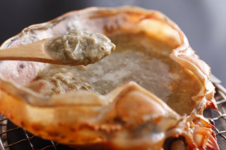 香住紅ずわい蟹のかにみそ甲羅焼き（イメージ）