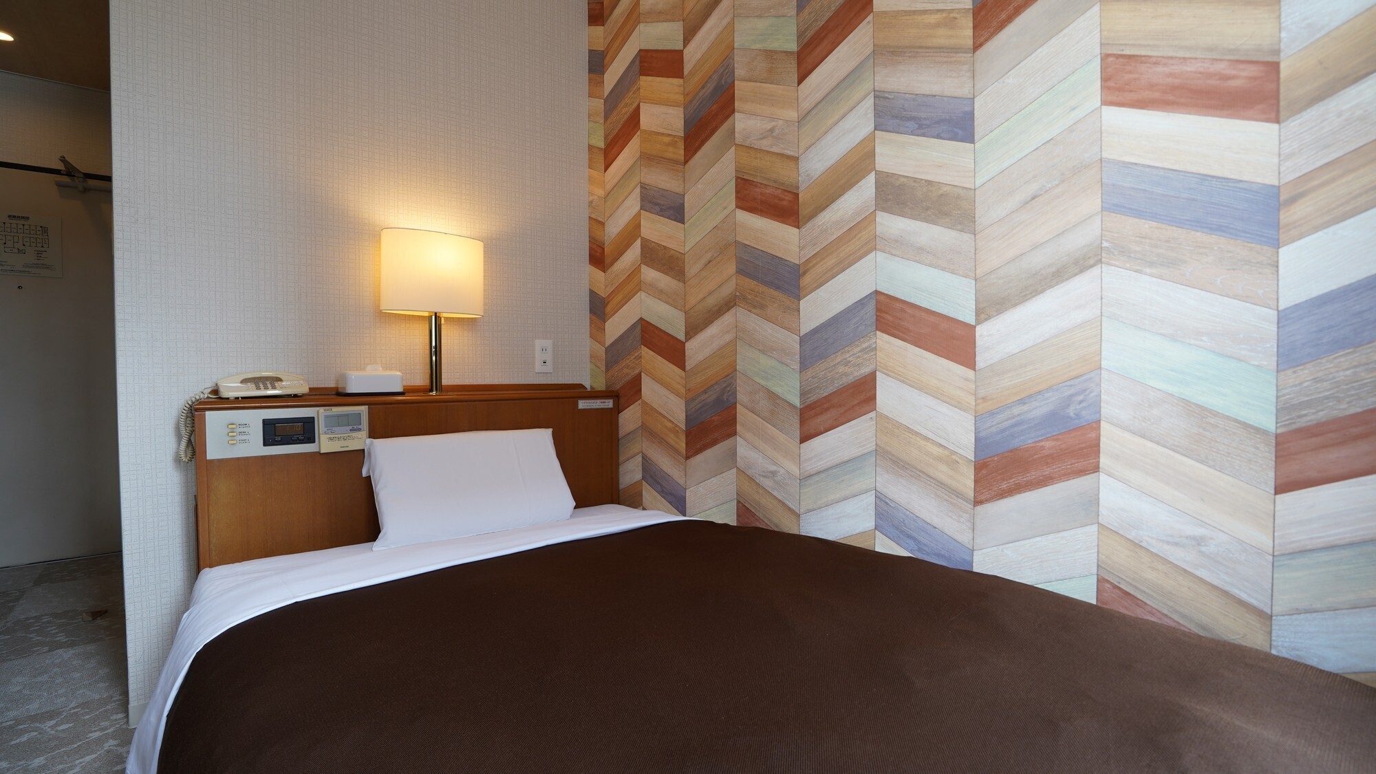 ＜客室＞シングル